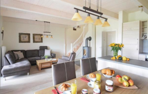 Pet Friendly Home In Dagebüll With Kitchen